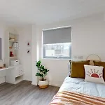 Modern And Stylish Studio Apartments At Westcombe House In Greenwich